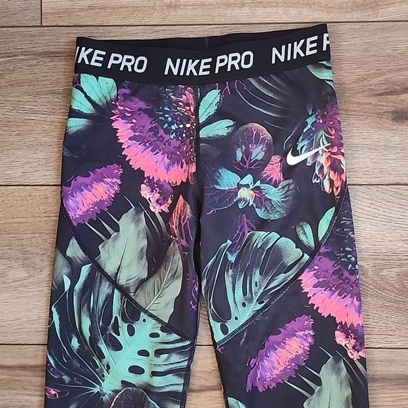 Nike Other - Nike Pro Girls sz L Leggings